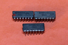 Load image into Gallery viewer, S.U.R. &amp; R Tools KM155LA4 Analogue 7410PC IC/Microchip USSR 35 pcs
