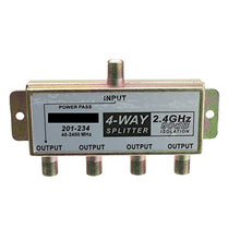 Load image into Gallery viewer, QUALCONNECT F-Pin Coaxial Splitter, 4 Way, 2 GHz 90 dB, DC Passing on One Port
