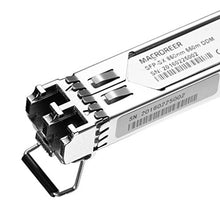 Load image into Gallery viewer, Macroreer for Arista SFP-1G-SX SFP 1000Base-SX Transceiver 850nm 550-meter with DOM Support Dual LC/PC Connector Mini-GBIC 1000Base-sx Transceiver Module
