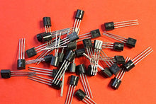 Load image into Gallery viewer, S.U.R. &amp; R Tools Transistor silicon KT6115A analoge SS8550B USSR 40 pcs

