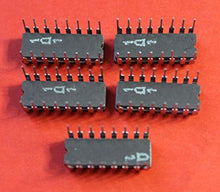 Load image into Gallery viewer, S.U.R. &amp; R Tools Rare KM511ID1 analoge H158 IC/Microchip USSR 6 pcs
