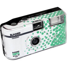 Load image into Gallery viewer, Ilford HP5 Plus Disposable Camera with Flash, Green (HP5+)
